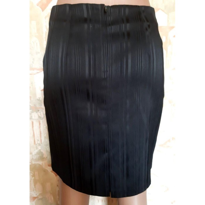 РОЗПРОДАЖ! Спідниця пряма чорна 44р
