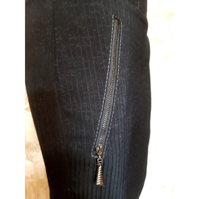 РОЗПРОДАЖ! Спідниця пряма чорний/срібло 44р