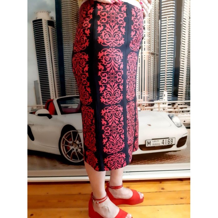 Спідниця міді демісезонна колір чорний з червоним 52/54, 54/56, 58/60р