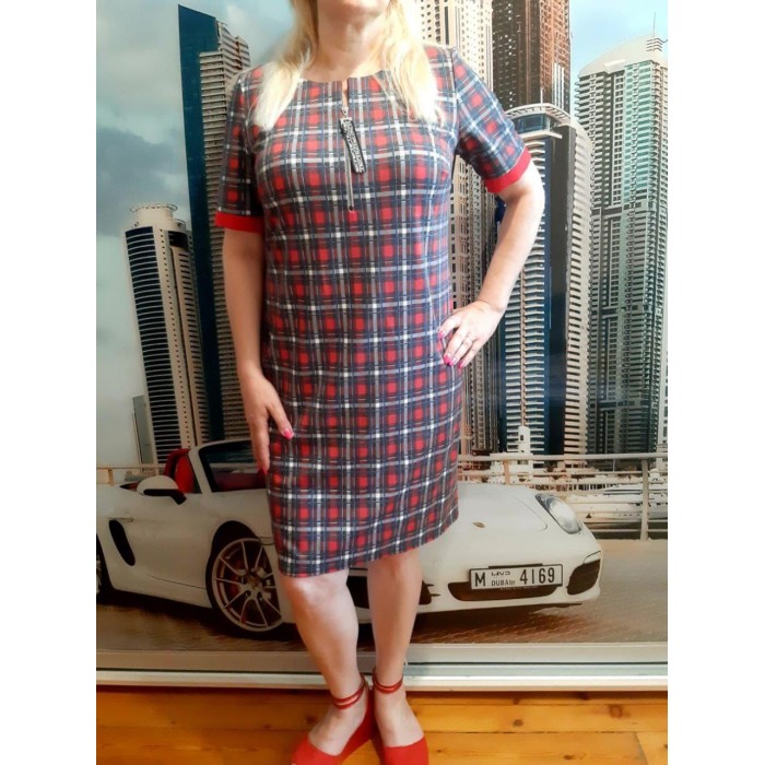 РОЗПРОДАЖ! Сукня трикотажна в клітинку з коротким рукавом 50/52р