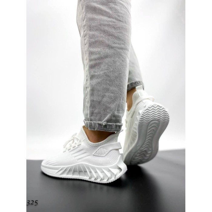 Кросівки жіночі текстиль білі на 36р.