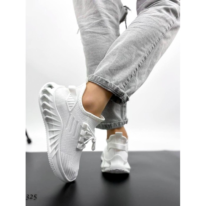 Кросівки жіночі текстиль білі на 36р.