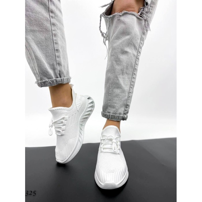 Кросівки жіночі текстиль білі на 36р.
