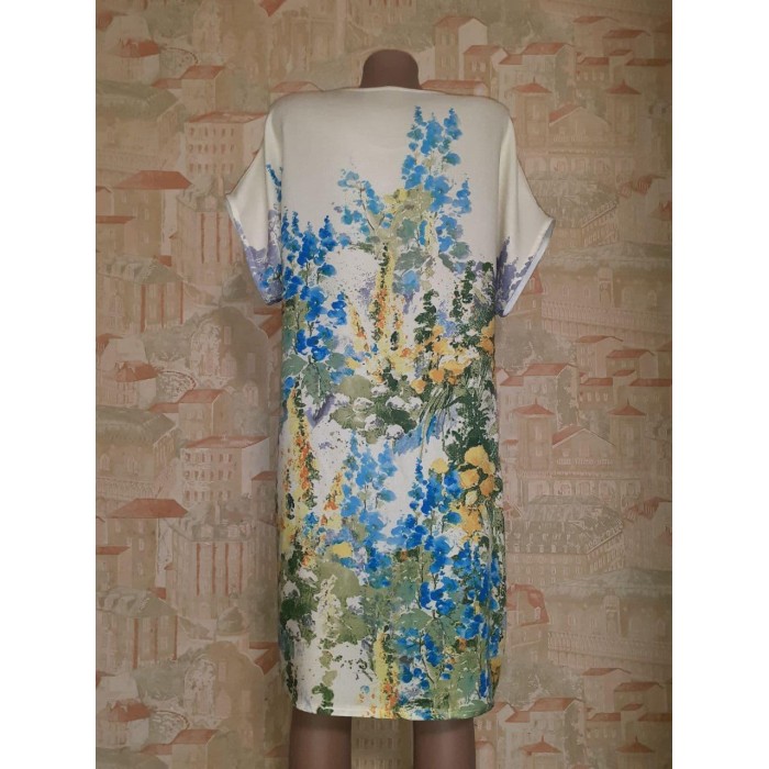 РОЗПРОДАЖ!!! Сукня літнє напів-прилеглий силует легкий штапель Італія оверсайз 48/50/52; 52/54/56р 52/56