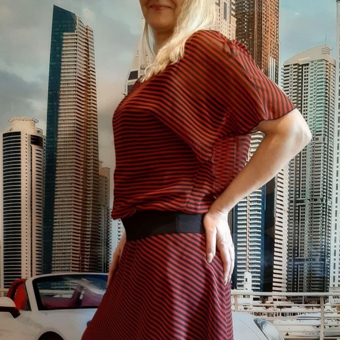 Блуза шифон колір червоний, зелений 48р.