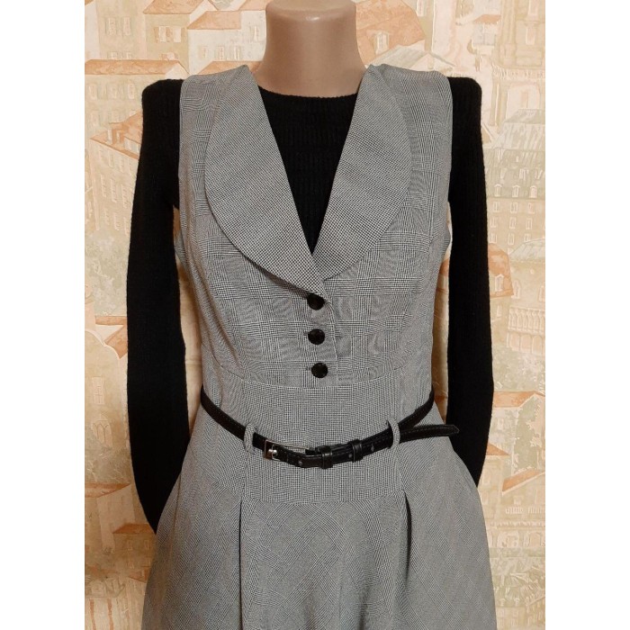 РОЗПРОДАЖ!!! Сукня-сарафан колір-сірий у клітину M