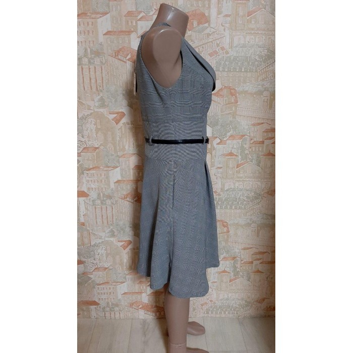 РОЗПРОДАЖ!!! Сукня-сарафан колір-сірий у клітину M