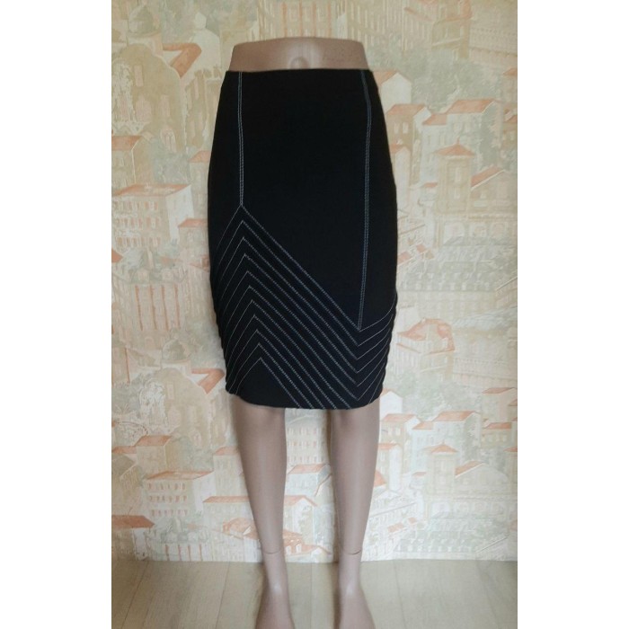 РОЗПРОДАЖ! Стильна спідниця олівець чорного кольору 44,46р