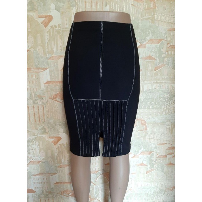 РОЗПРОДАЖ! Стильна спідниця олівець чорного кольору 44,46р