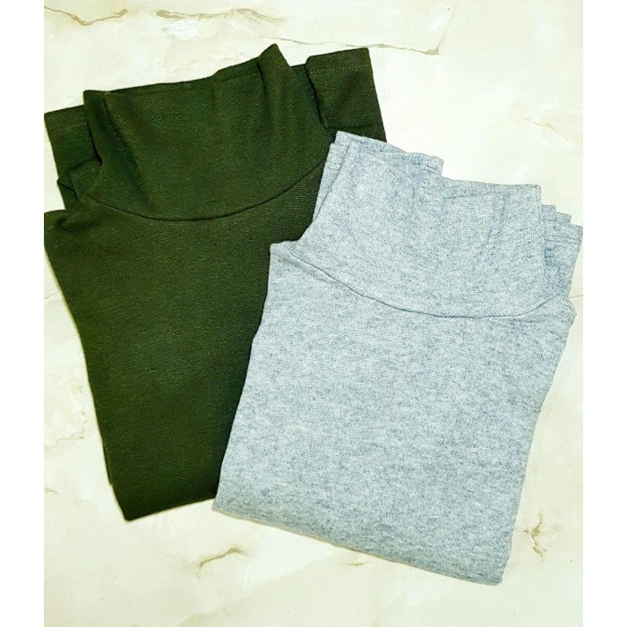 Гольф/водолазка напівшерсть колір олива на 46/48р