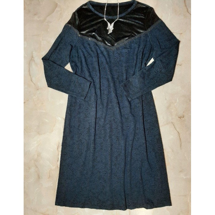 Сукня трикотажна ошатна 56р.