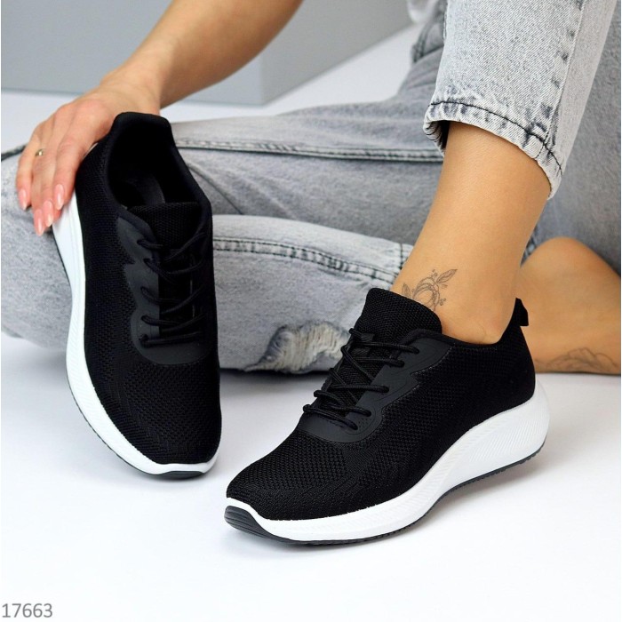 Кросівки 36р жіночі текстиль чорні