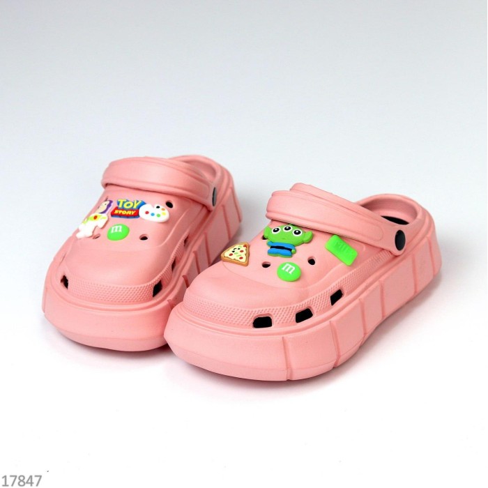 РОЗПРОДАЖ остання пара!!! Кроки/сабо жіночі на потовщеній підошві колір-пудра на 37/38р