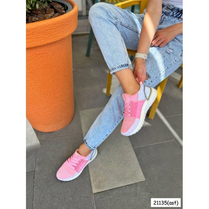 Кросівки жіночі рожеві вставки взуттєвий текстиль 37,38р