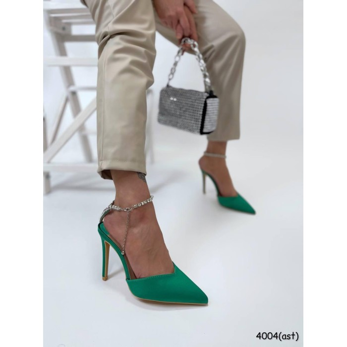 Туфлі жіночі взуттєвий текстиль колір смарагдові 39,40р