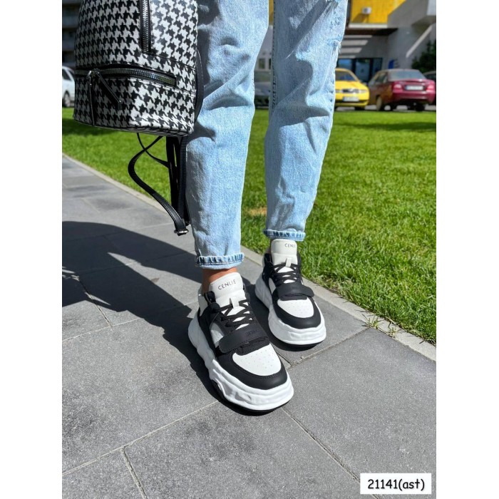 Кроссовки женские натуральная кожа высокие черно/белые на 35.5,39р