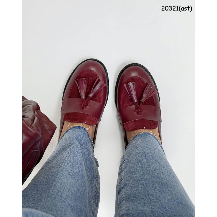 Туфлі/Лофери жіночі натуральна замша/шкіра, всередині шкіра.37р