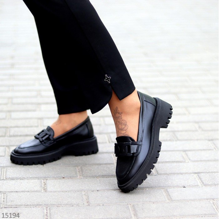 Лофери жіночі натуральна шкіра чорні 36,38,39,40р