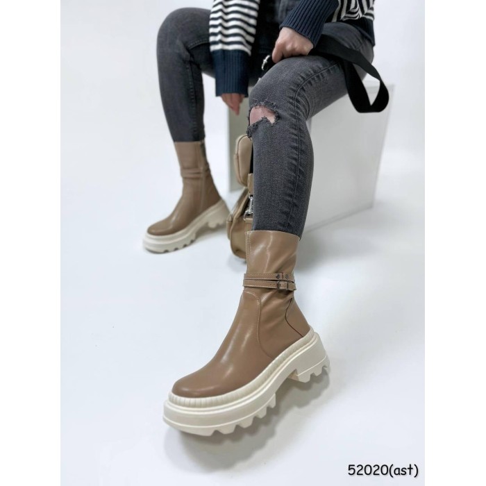 Черевики жіночі/натуральна шкіра беж 36,38,40р