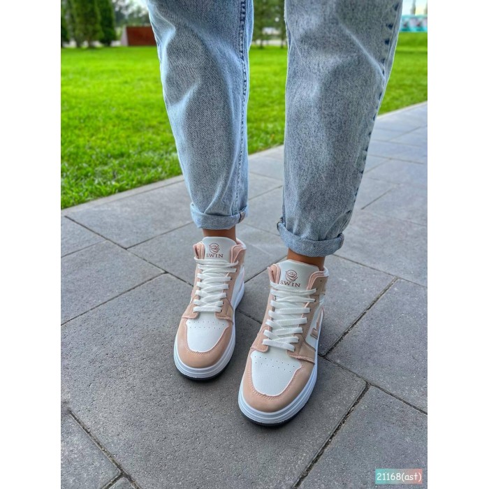 Кросівки жіночі еко-шкіра/еко-нубук колір-білий/рожевий на 35.5,36,37,39р