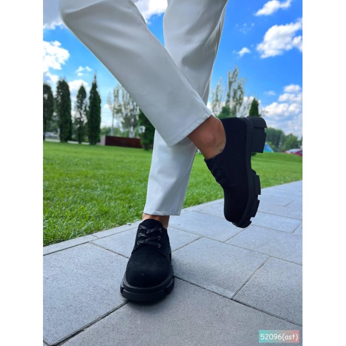 Туфлі жіночі натуральна замша чорні на 36р