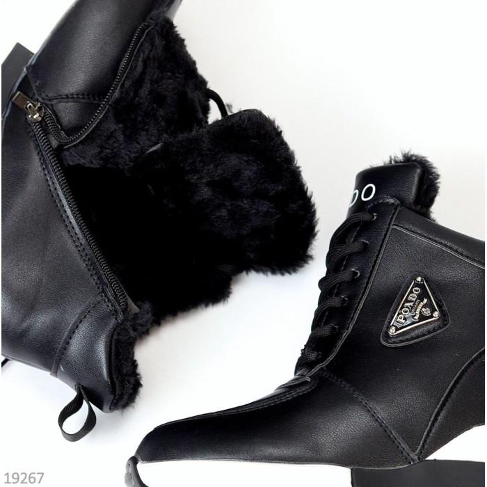 Снікерси жіночі зимові екошкіра чорні на 35.5,38,40р.