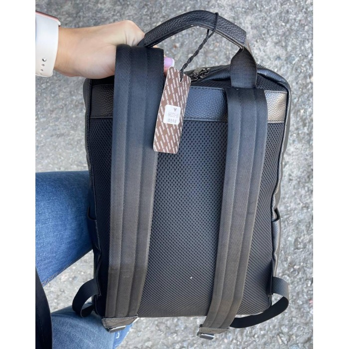 Рюкзак унісекс, натуральна шкіра.Чорний