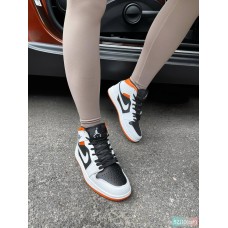 Кросівки жіночи  кольорові натуральна шкіра всередині текстиль кольорові на 37р