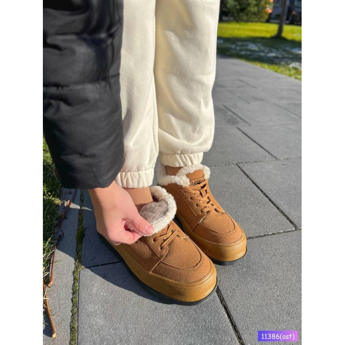 Кроссовки женские, натуральная замша рыжие зима на 38р