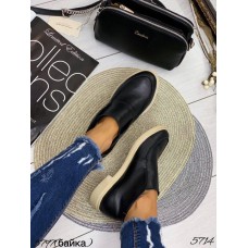 Туфлі/Лофери жіночі натуральна шкіра чорні 36,38,39р