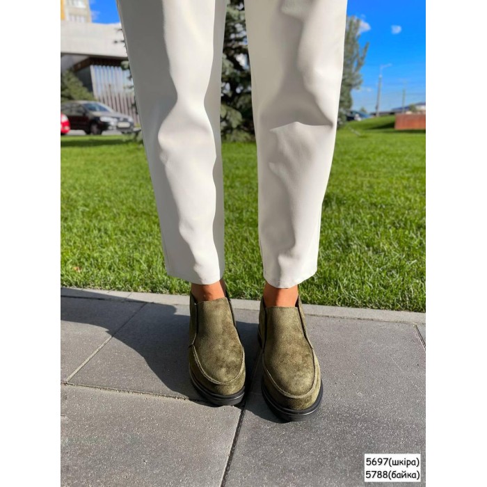 Туфлі/Лофери жіночі, натуральна замш Хакі 36,37р