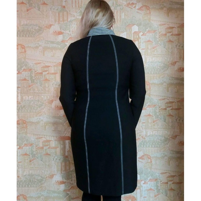 Сукня стильна чорно-білого кольору 50/52р.