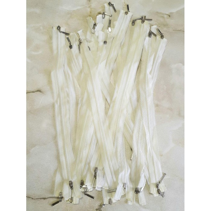 Блискавка роз'ємна 35см на 2 бігунки тип Спіраль Т-3 молочного кольору