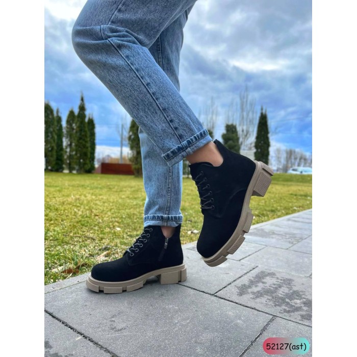 Черевики жіночі, натуральна замша чорні Демі 36р