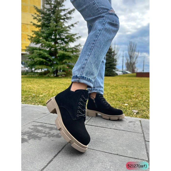 Черевики жіночі, натуральна замша чорні Демі 36р