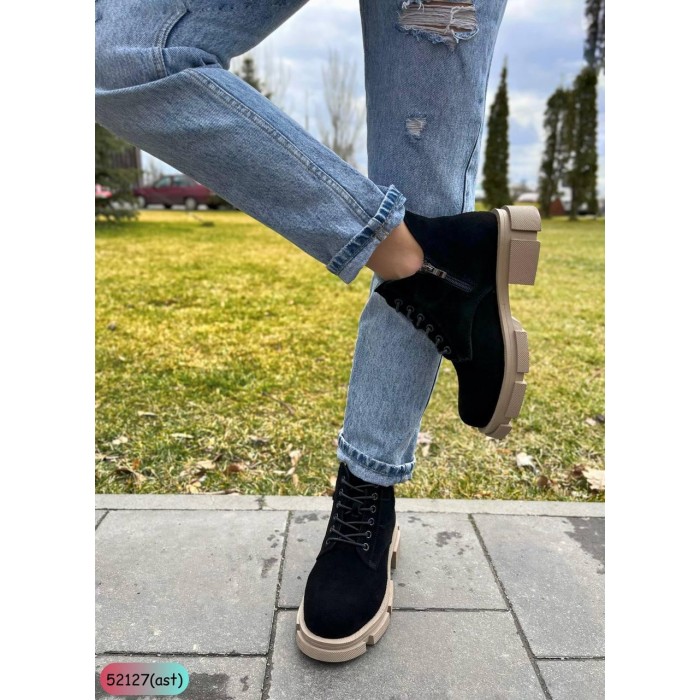 Черевики жіночі, натуральна замша чорні Демі 36р