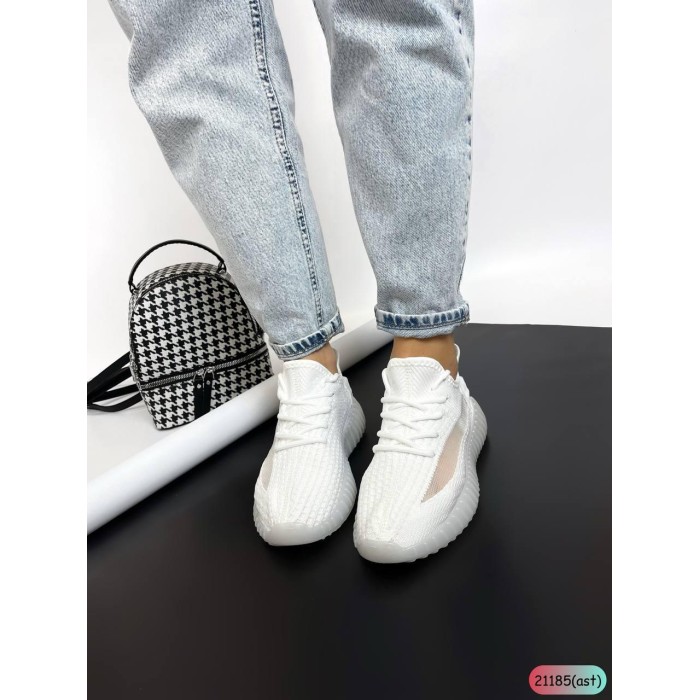 Кеди демі жіночі взуттєвий текстиль беж на 35.5р