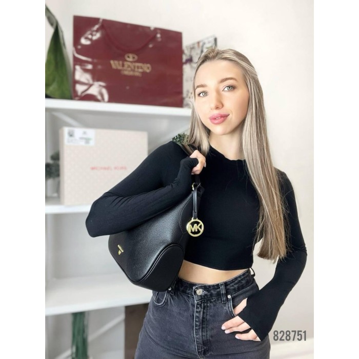 Сумка жіноча натуральна шкіра + брелок, чорна