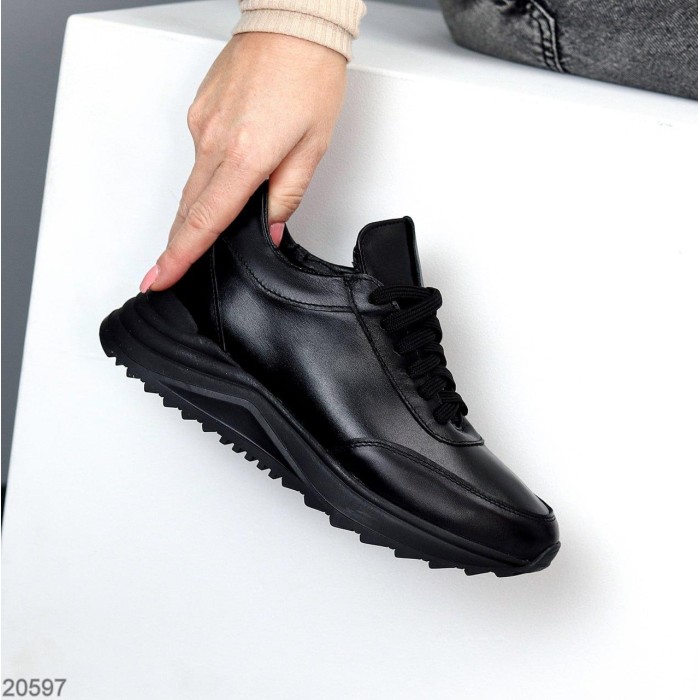 Кроссовки женские, натуральная кожа, Черные 40р