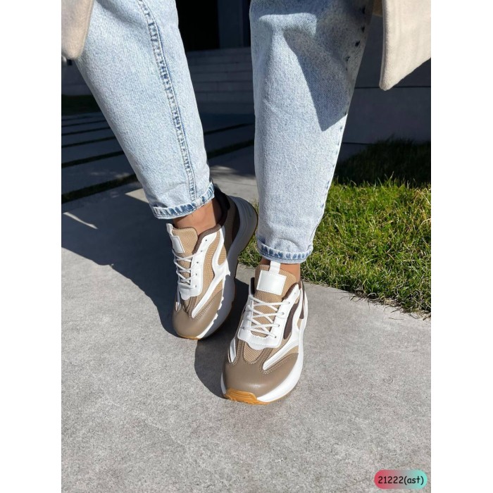 Кросівки жіночі натуральна шкіра біло/капучіно на 38р