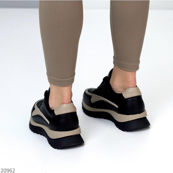 Кросівки жіночі натуральна шкіра чорні 36,37,39р