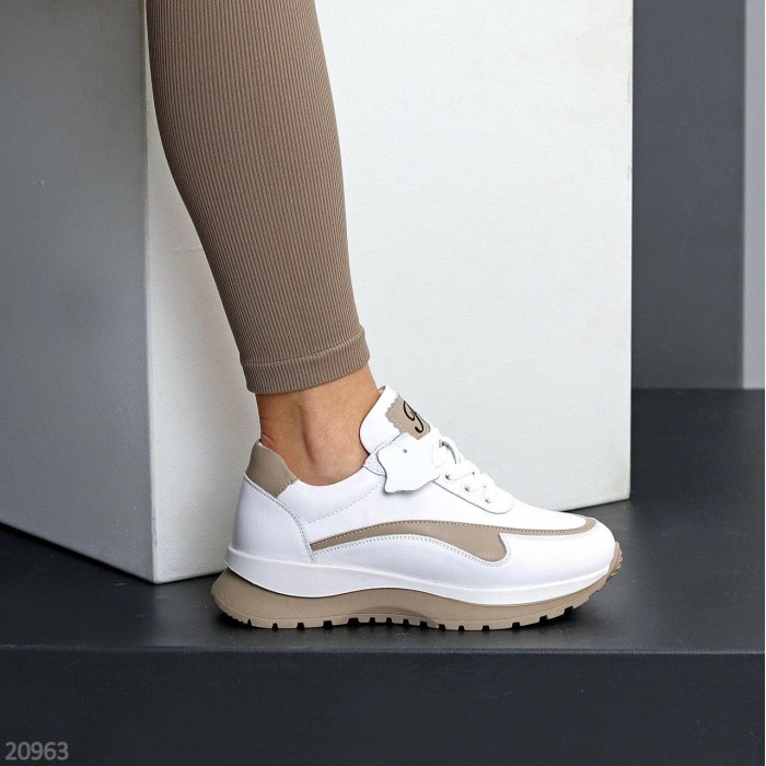 Кросівки жіночі натуральна шкіра білі 38,39,40,41р