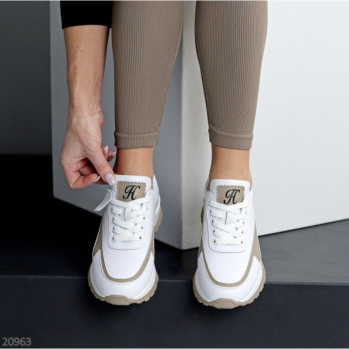 Кросівки жіночі натуральна шкіра білі 38,39,40,41р