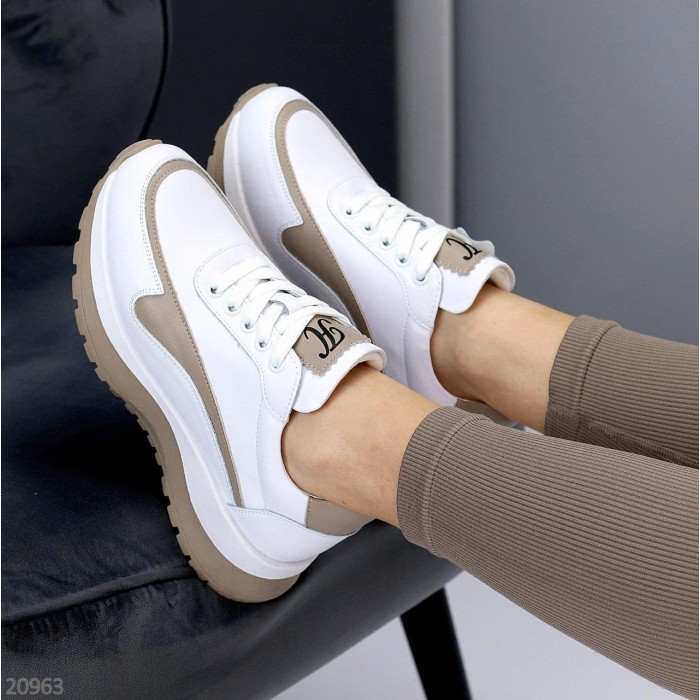 Кросівки жіночі натуральна шкіра білі 38,39,40,41р