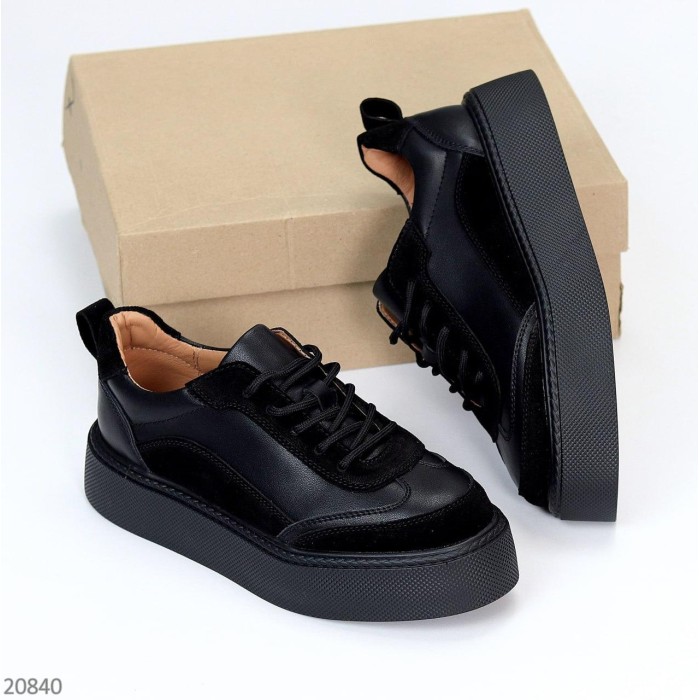 Кеди жіночі на потовщеній підошві натуральна шкіра-замша чорні 37р.