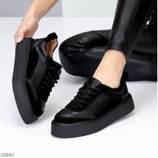 Кеди жіночі на потовщеній підошві натуральна шкіра-замша чорні 37р.