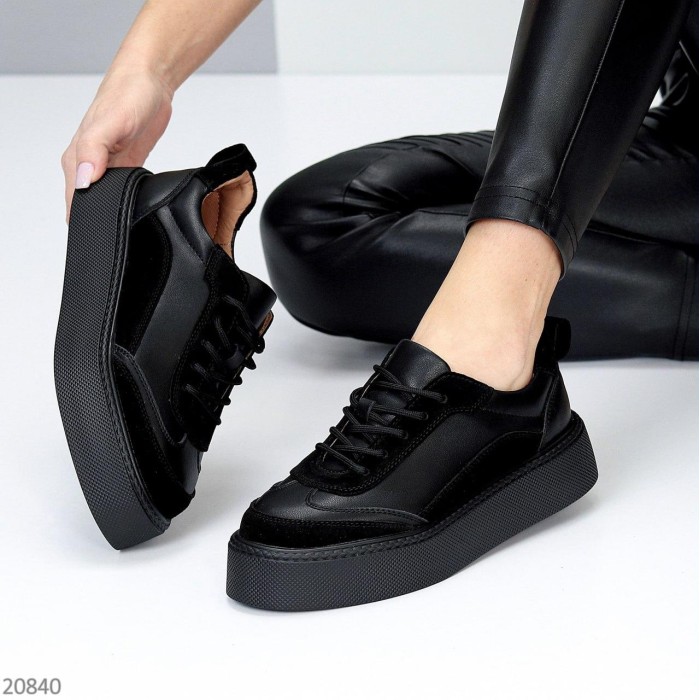 Кеди жіночі на потовщеній підошві натуральна шкіра-замша чорні 37р.