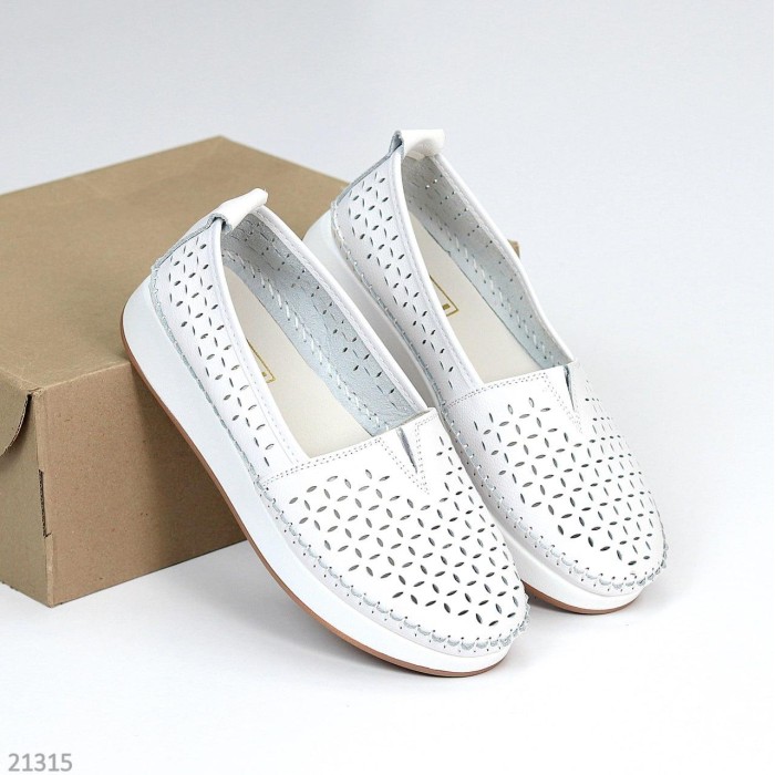 Мокасини жіночі натуральна шкіра білі 36,38,39,40,41р