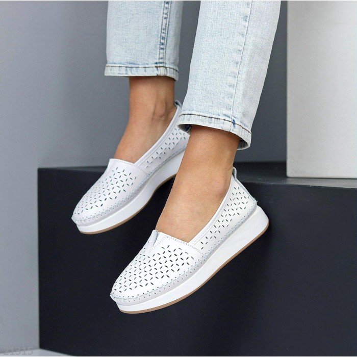 Мокасини жіночі натуральна шкіра білі 36,38,39,40,41р