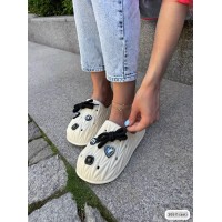 Крокси для  жінок колір молочний на 35,37,39р